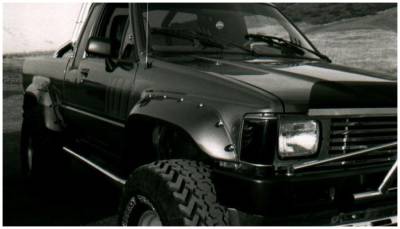 Bushwacker 31009-11 Cut-Out Fender Flares