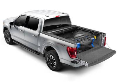 Roll-N-Lock - Roll-N-Lock CM135 Cargo Manager Rolling Truck Bed Divider - Image 7