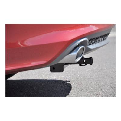 CURT - CURT 111973 Class I 1.25 in. Receiver Hitch - Image 3