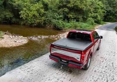 UnderCover UC2186 SE Tonneau Cover