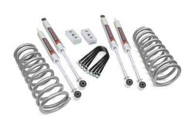 Rough Country 34340 Suspension Lift Kit w/Shocks