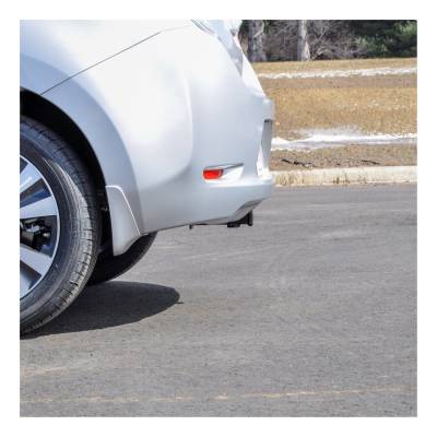 CURT - CURT 11396 Class I 1.25 in. Receiver Hitch - Image 7