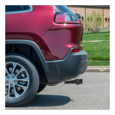 CURT - CURT 13395 Class III 2 in. Receiver Hitch - Image 7