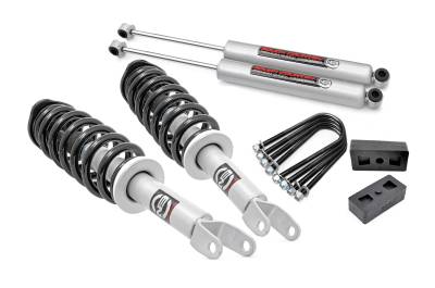 Rough Country 395.23 Suspension Lift Kit w/Shocks